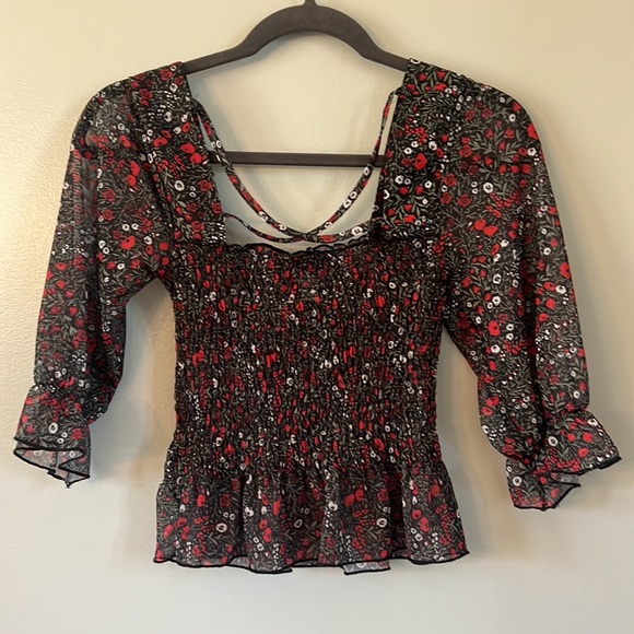 NWT Topshop Floral 3/4 Sleeve Smocked Ruffle Top - Picture 8 of 9